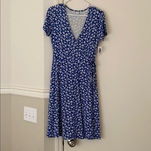 Old Navy wrap dress. NWT